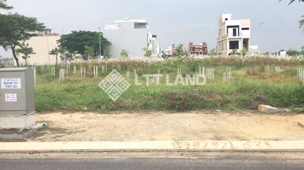 Đất nền giá rẻ 144m2 FPT City Đà Nẵng